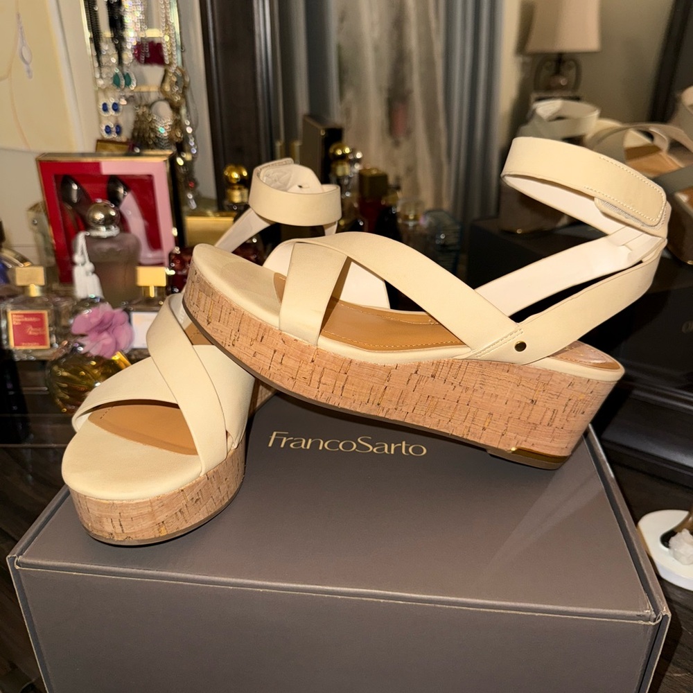Franco Sarto Womens Patty Beige Ankle Strap Heels Size 7.5